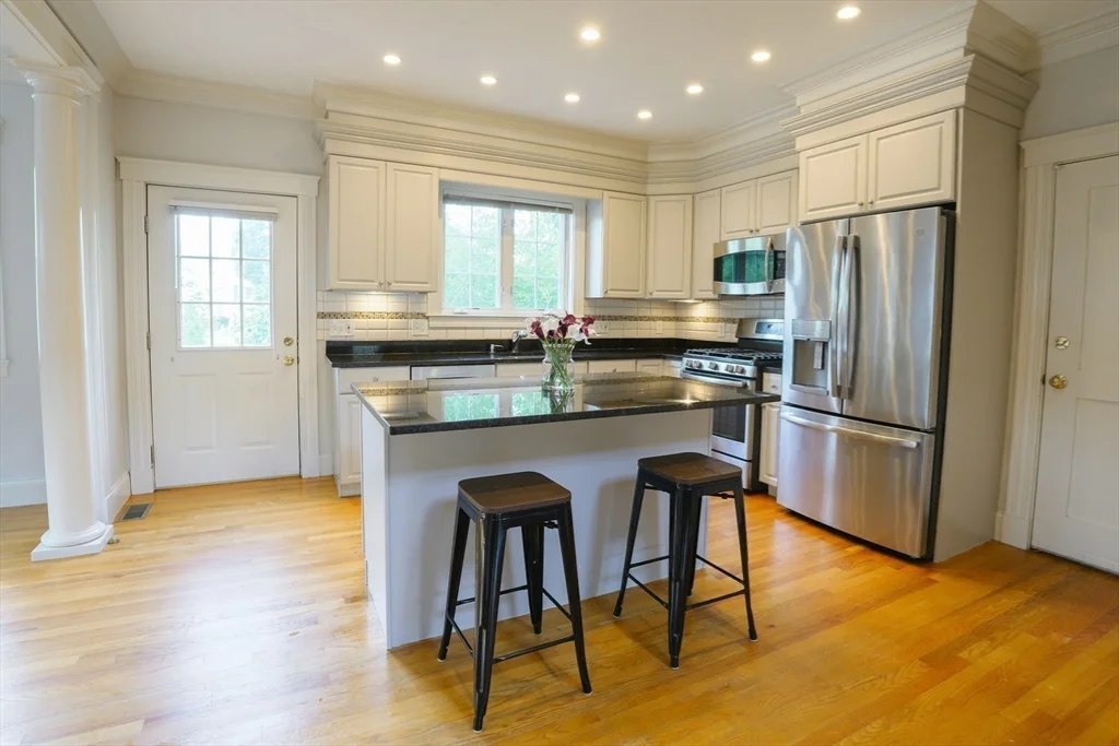 2 bed, 3 bath apartment for rent at 3 A Allen St Unit 3 A, Natick — photo 7 of 26