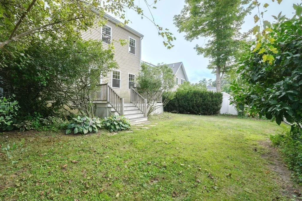 2 bed, 3 bath apartment for rent at 3 A Allen St Unit 3 A, Natick — photo 3 of 26