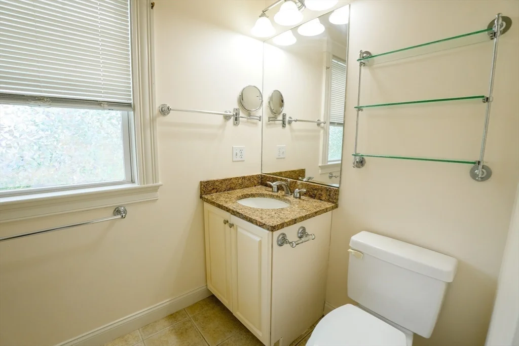 2 bed, 3 bath apartment for rent at 3 A Allen St Unit 3 A, Natick — photo 13 of 26