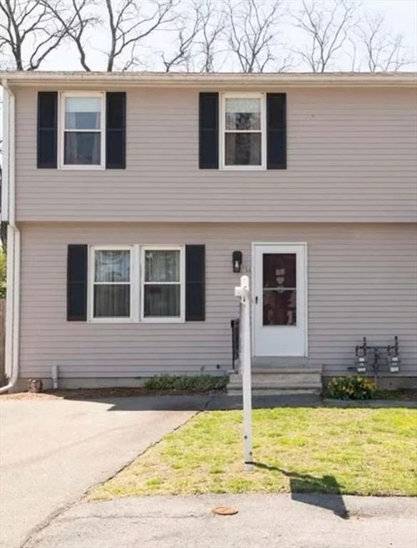 2 bed, 1 bath apartment for rent at 3 A Christina Dr Unit 0, Peabody — photo 1 of 6