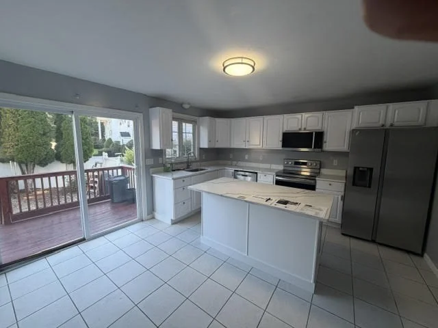3 bed, 1 bath apartment for rent at 3-A Friedel St Unit 0, Columbus Park — photo 36 of 39