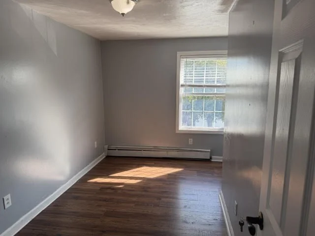 3 bed, 1 bath apartment for rent at 3-A Friedel St Unit 0, Columbus Park — photo 16 of 39