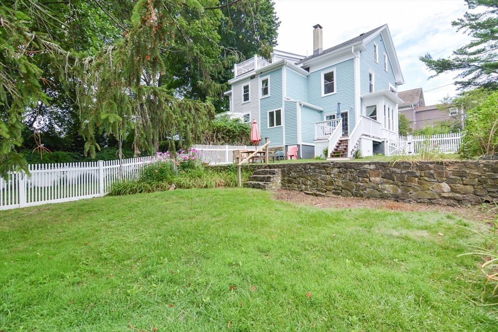 3 bed, 3 bath apartment for rent at 3 Abbot Ct Unit 0, Marblehead — photo 34 of 34
