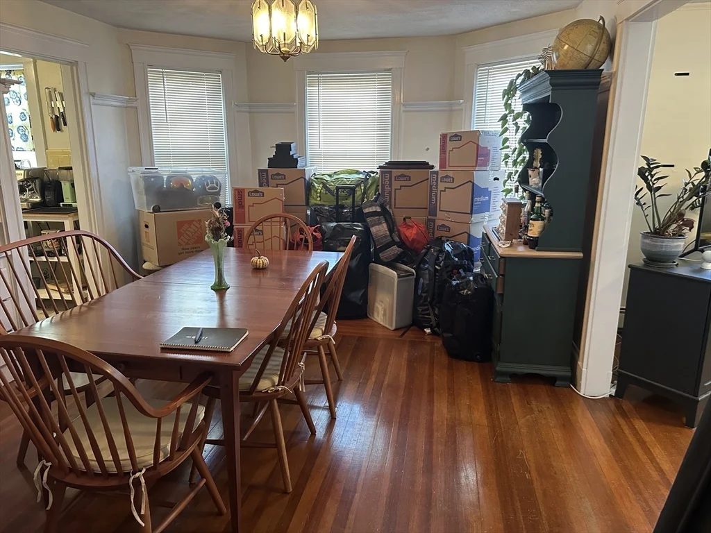 2 bed, 1 bath apartment for rent at 3 Acton St Unit 1, Arlington Heights — photo 6 of 17
