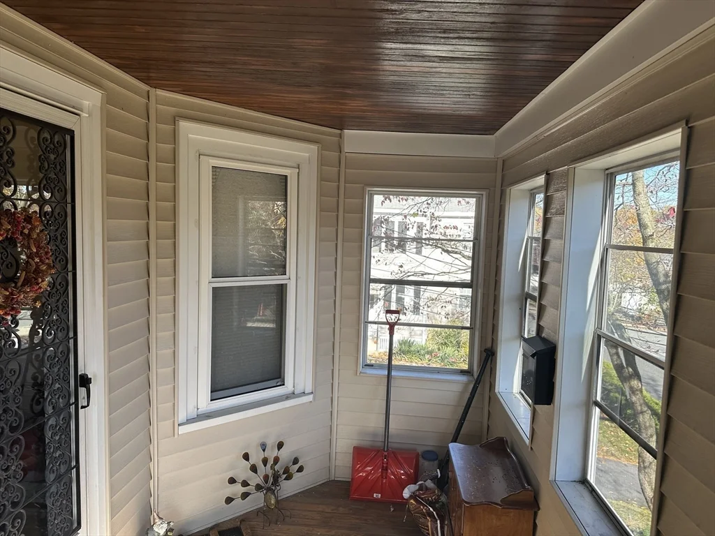2 bed, 1 bath apartment for rent at 3 Acton St Unit 1, Arlington Heights — photo 16 of 17