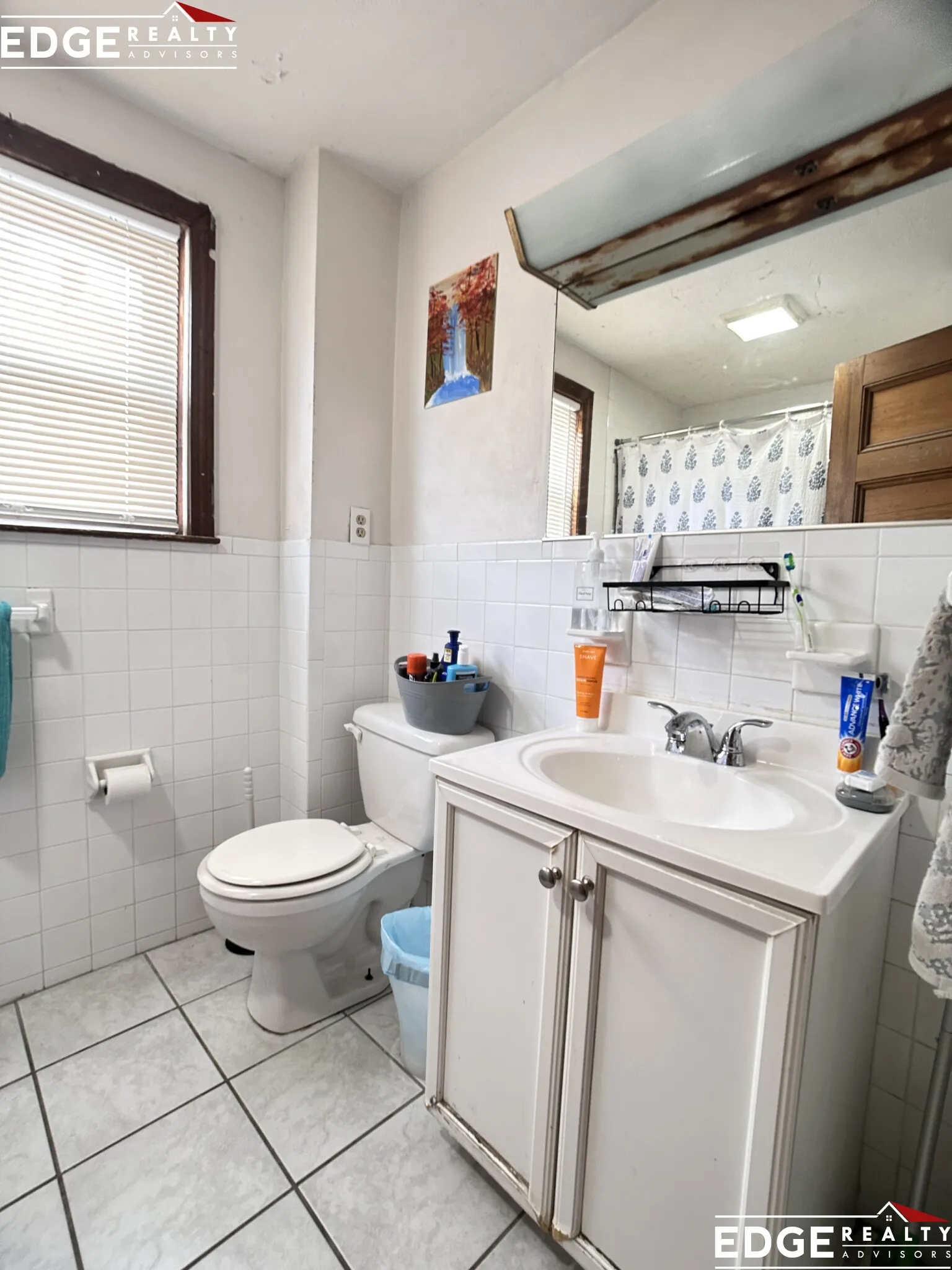 6 bed, 2 bath apartment for rent at 3 Alcott St Unit N/A, Allston — photo 8 of 12