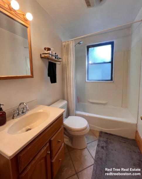 3 bed, 2 bath apartment for rent at 3 Aldie St Unit 1, Allston — photo 6 of 13