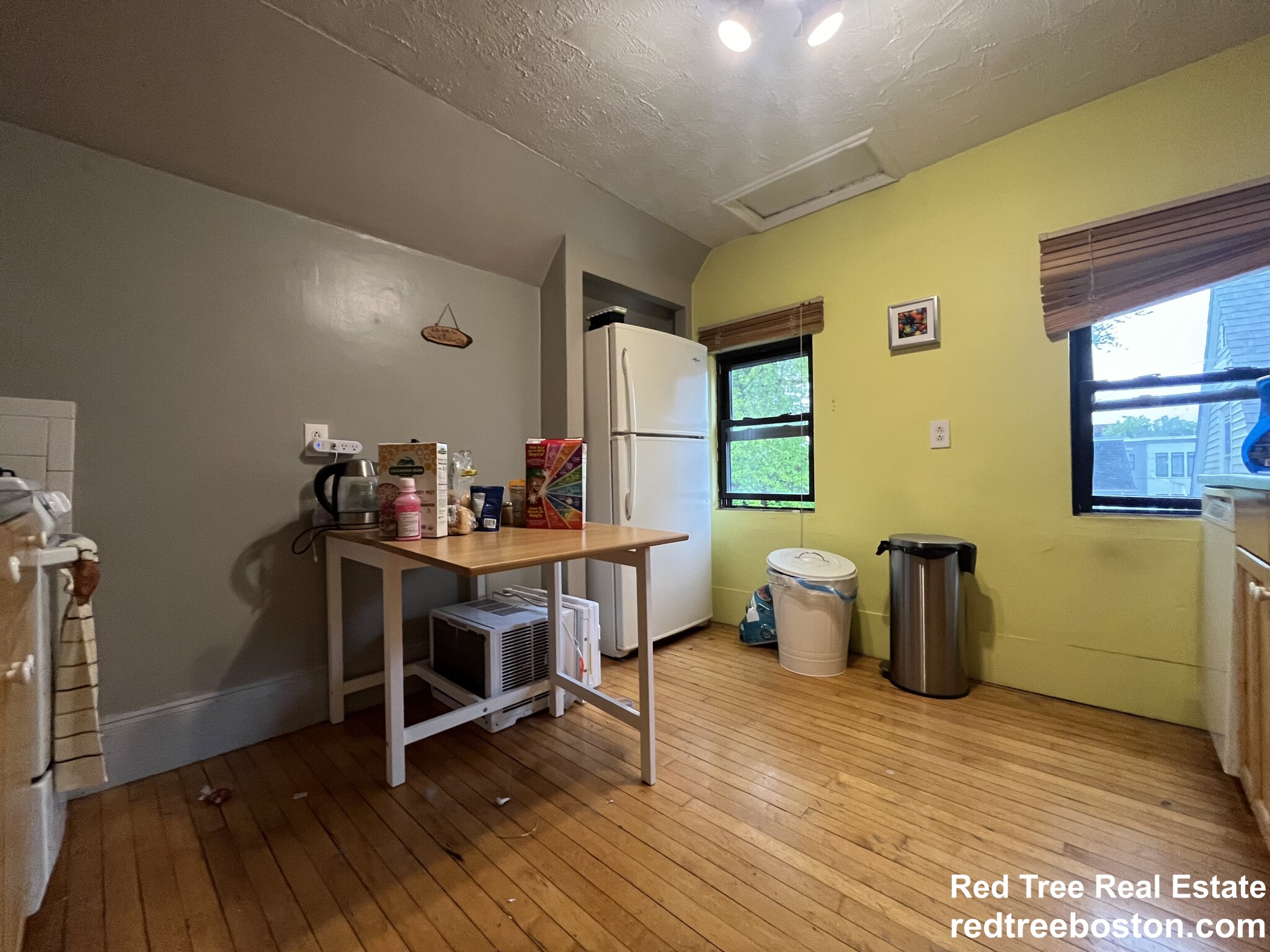 1 bed, 1 bath apartment for rent at 3 Aldie St Unit 3, Allston — photo 4 of 8