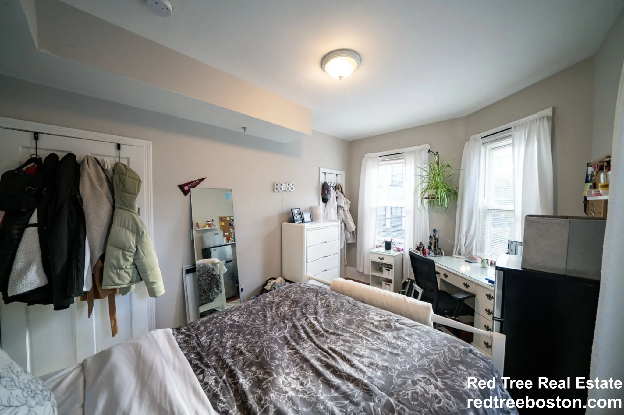 4 bed, 1.5 bath apartment for rent at 3 Alleghany St Unit 2, Mission Hill — photo 13 of 17