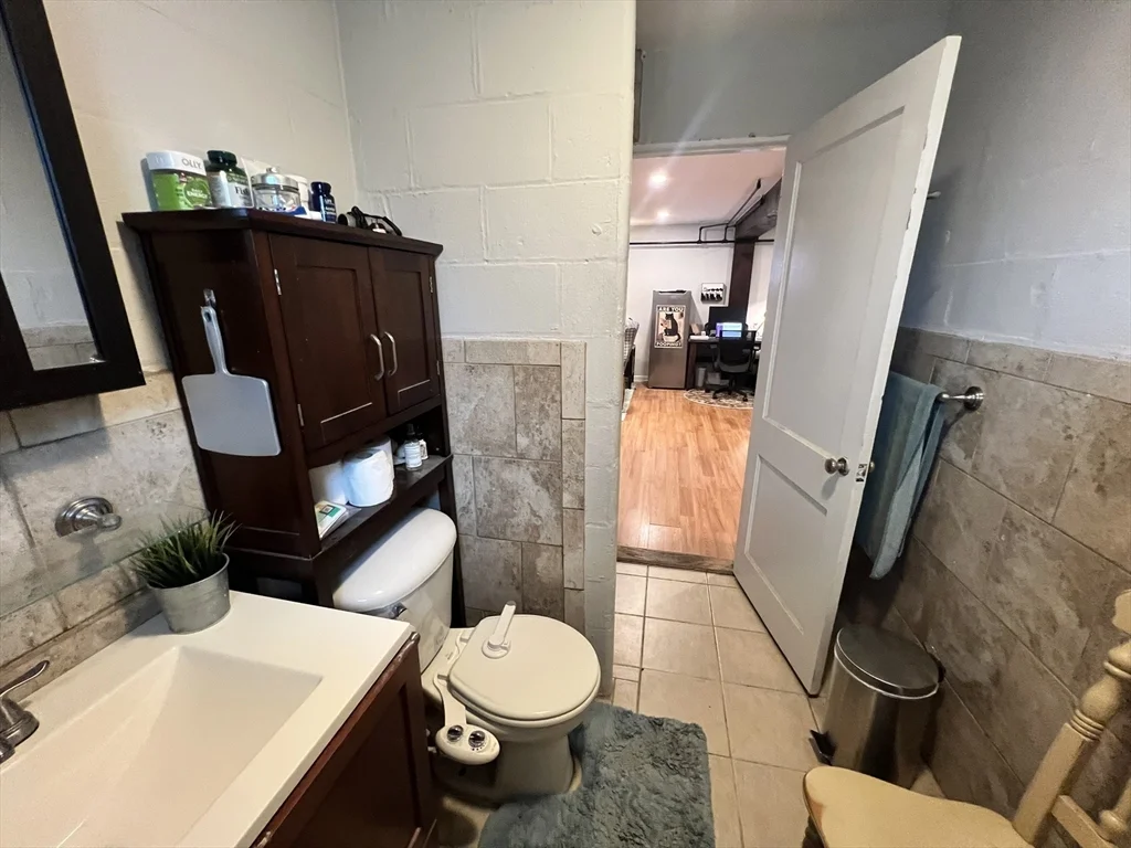 1 bed, 1 bath apartment for rent at 3 Allen Rd Unit 1, Brighton — photo 11 of 16