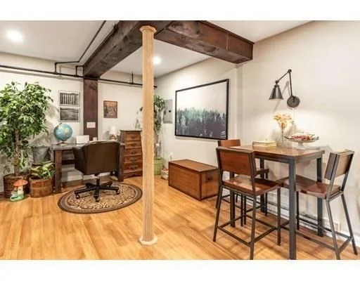 1 bed, 1 bath apartment for rent at 3 Allen Rd Unit 1, Brighton — photo 4 of 16