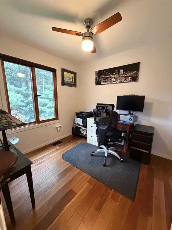 2 bed, 2 bath apartment for rent at 3 Alnette Rd, Merrimac — photo 15 of 27