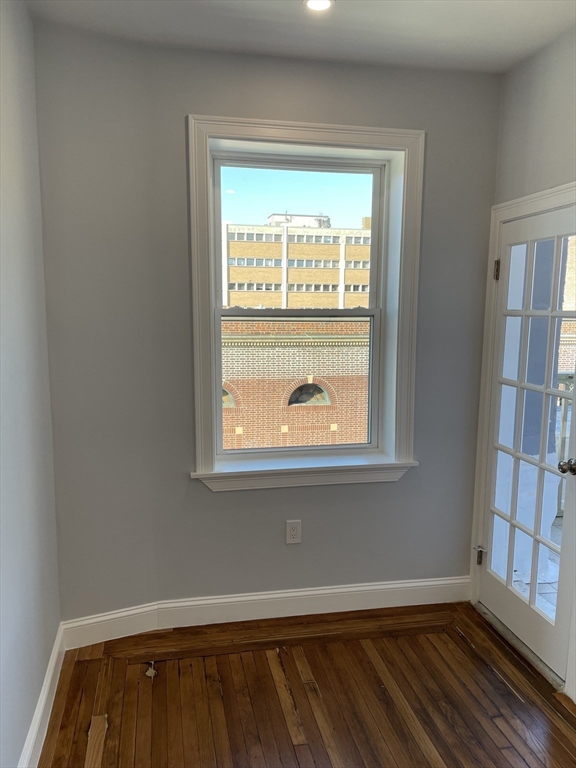 3 bed, 2 bath apartment for rent at 3 Alton Pl Unit 2, Coolidge Corner — photo 12 of 39
