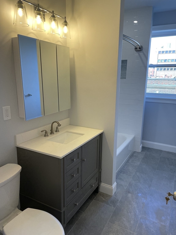 3 bed, 2 bath apartment for rent at 3 Alton Pl Unit 2, Coolidge Corner — photo 31 of 39