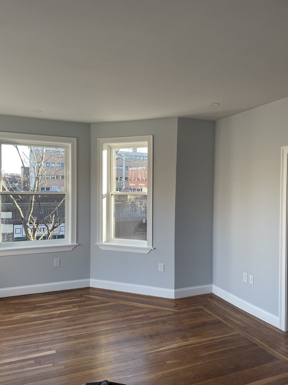 3 bed, 2 bath apartment for rent at 3 Alton Pl Unit 2, Coolidge Corner — photo 15 of 39