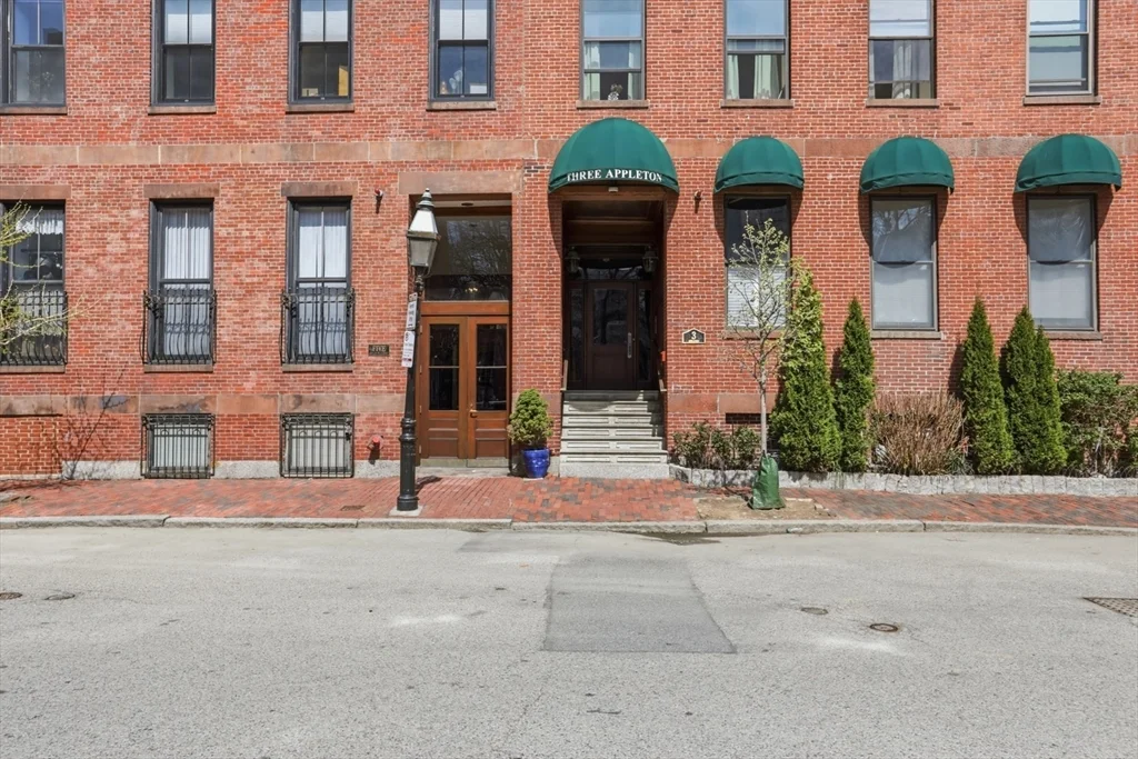Studio bed, 1 bath apartment for rent at 3 Appleton St Unit 504, South End — photo 19 of 20