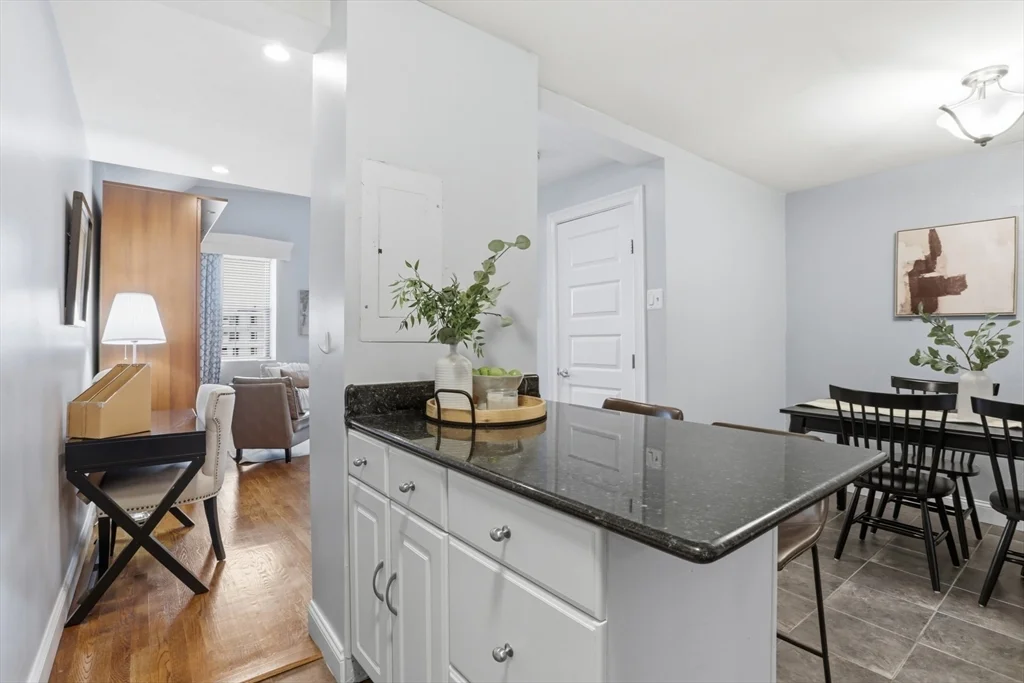 Studio bed, 1 bath apartment for rent at 3 Appleton St Unit 504, South End — photo 6 of 20