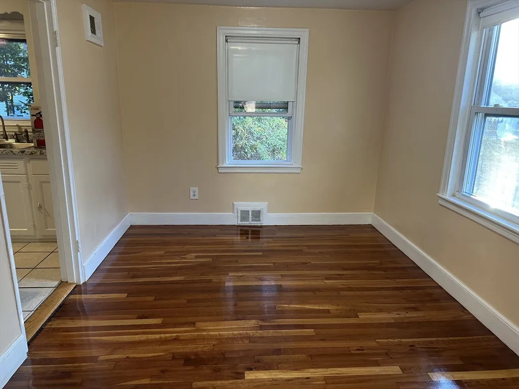 3 bed, 1 bath apartment for rent at 3 Arborcrest Unit 2, Mattapan — photo 11 of 29