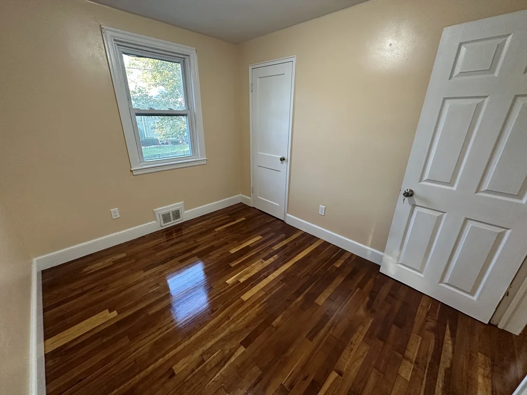 3 bed, 1 bath apartment for rent at 3 Arborcrest Unit 2, Mattapan — photo 23 of 29