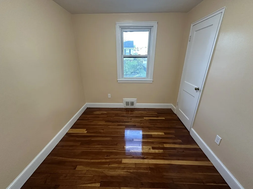 3 bed, 1 bath apartment for rent at 3 Arborcrest Unit 2, Mattapan — photo 21 of 29
