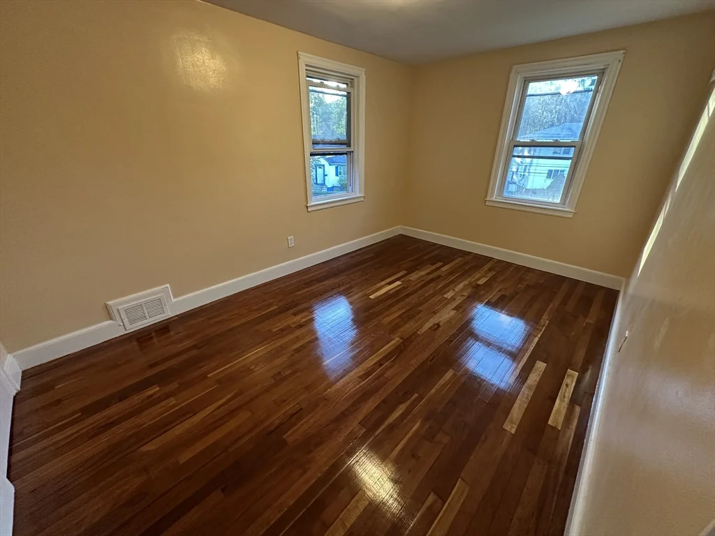 3 bed, 1 bath apartment for rent at 3 Arborcrest Unit 2, Mattapan — photo 24 of 29