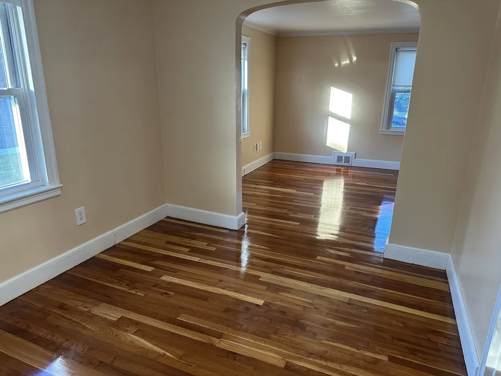3 bed, 1 bath apartment for rent at 3 Arborcrest Unit 2, Mattapan — photo 14 of 29