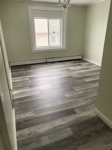 2 bed, 1 bath apartment for rent at 3 Arch St Unit 1R, Zip 01832 — photo 7 of 9