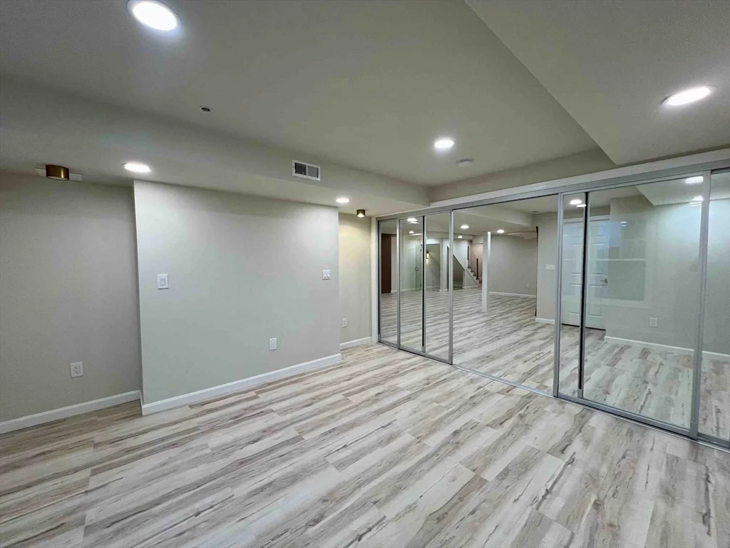 3 bed, 3 bath apartment for rent at 3 Archer Dr Unit 3, Woburn — photo 25 of 33