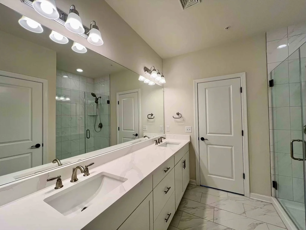 3 bed, 3 bath apartment for rent at 3 Archer Dr Unit 3, Woburn — photo 10 of 33
