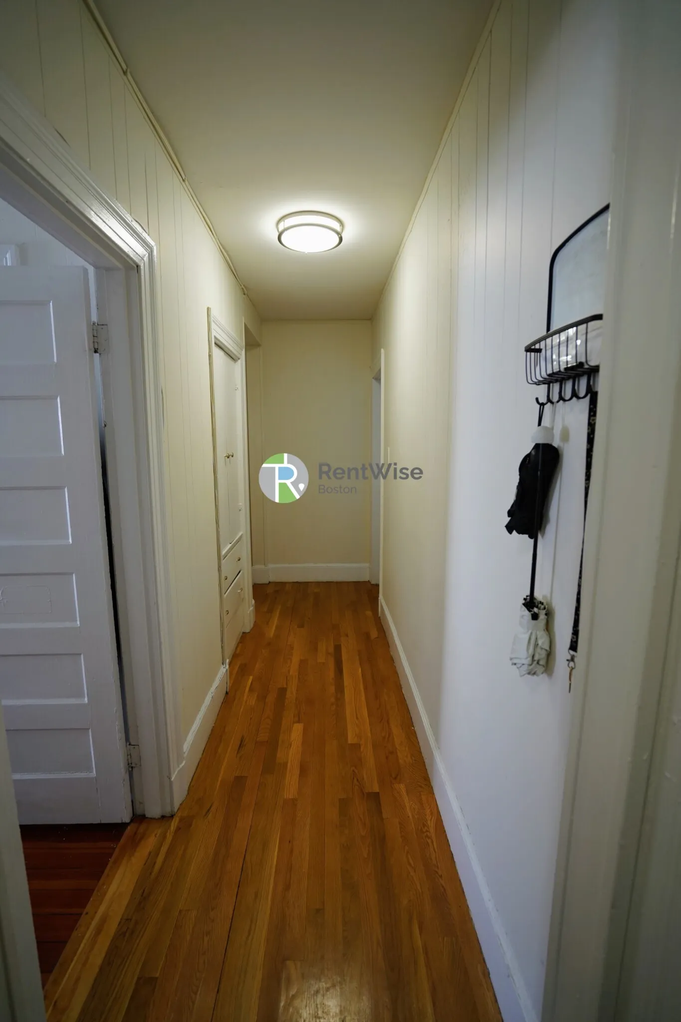 4 bed, 2 bath apartment for rent at 3 Ashford Ct Unit 3, Allston — photo 18 of 19