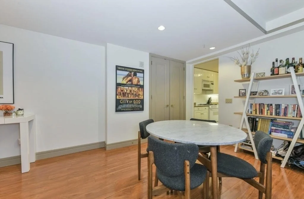 1 bed, 1 bath apartment for rent at 3 Avery St Unit 810, Midtown — photo 5 of 14