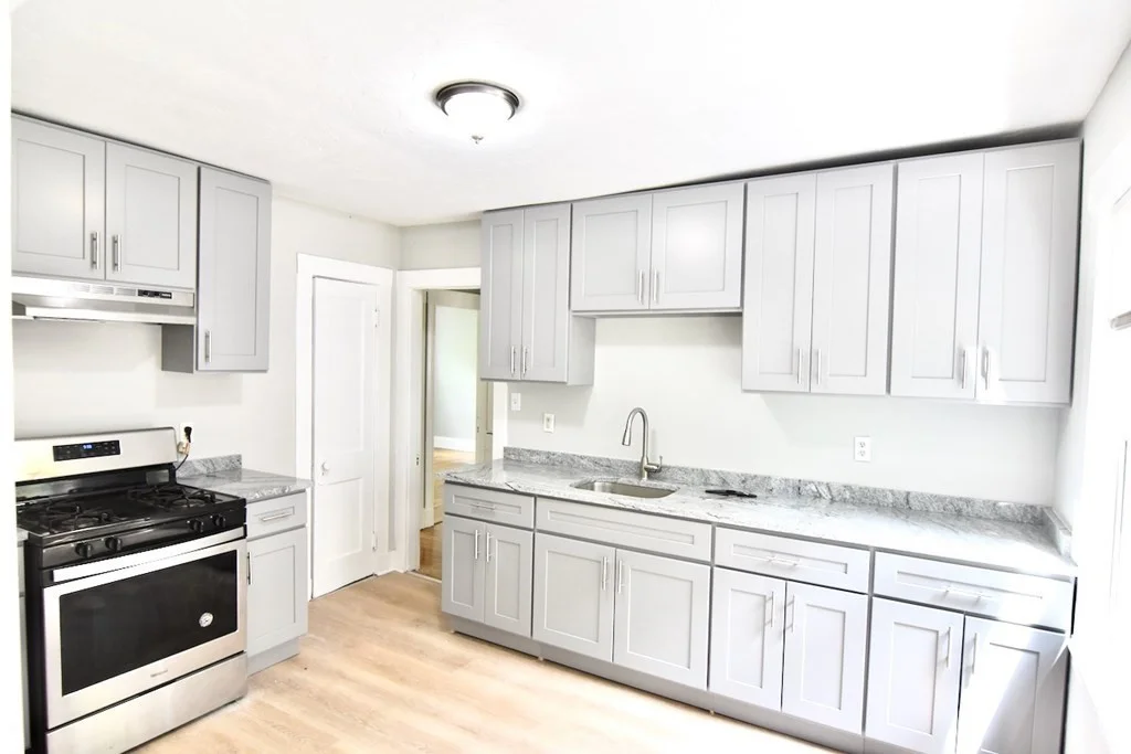 3 bed, 1 bath apartment for rent at 3 Bailey St Unit 2, Dorchester — photo 13 of 17