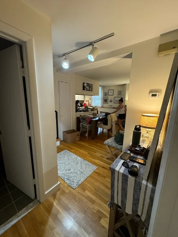 1 bed, 1 bath apartment for rent at 3 Bartlett Unit B, Charlestown — photo 7 of 10