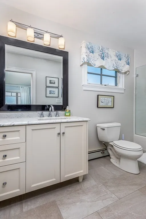 3 bed, 2 bath apartment for rent at 3 Bass Rock Ln, Marblehead — photo 22 of 27