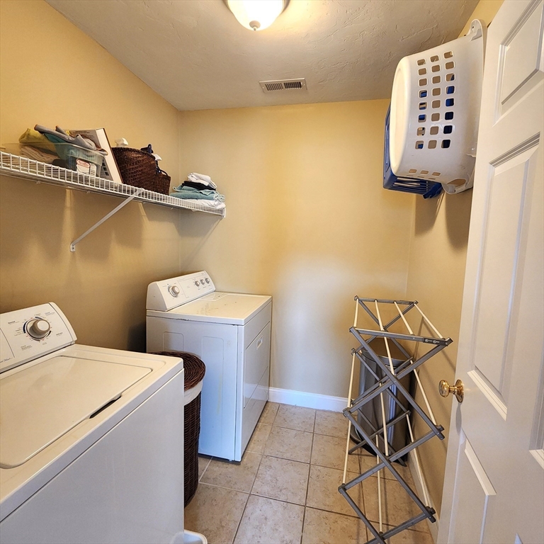 2 bed, 2 bath apartment for rent at 3 Bayberry Ln Unit A, Ayer — photo 20 of 26
