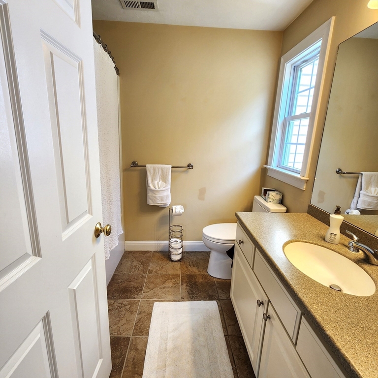 2 bed, 2 bath apartment for rent at 3 Bayberry Ln Unit A, Ayer — photo 21 of 26