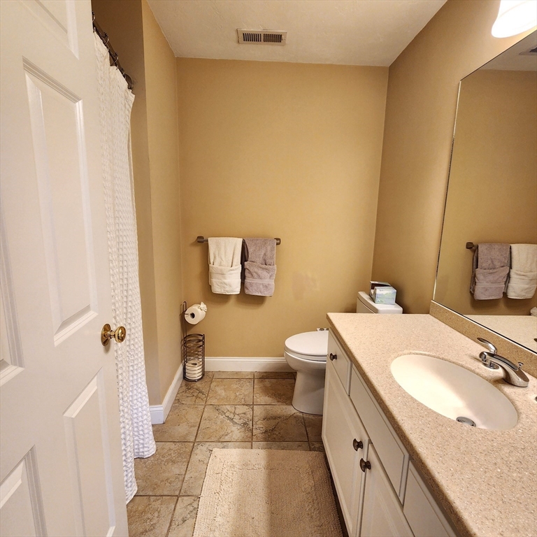 2 bed, 2 bath apartment for rent at 3 Bayberry Ln Unit A, Ayer — photo 19 of 26
