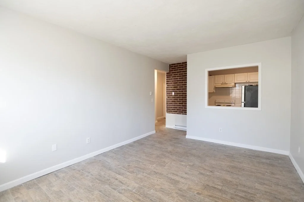 1 bed, 1 bath apartment for rent at 3 Beaver Park Rd Unit 11, Framingham — photo 2 of 8