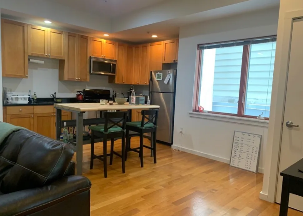 2 bed, 1 bath apartment for rent at 3 Beech St Unit 201, North Cambridge — photo 2 of 9