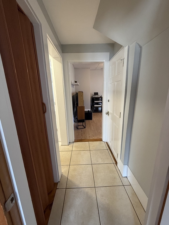 2 bed, 1 bath apartment for rent at 3 Beech Unit 2, Gardner — photo 7 of 14