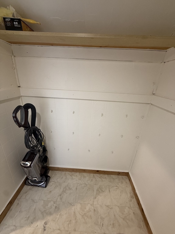 2 bed, 1 bath apartment for rent at 3 Beech Unit 2, Gardner — photo 14 of 14