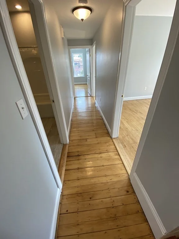 5 bed, 2 bath apartment for rent at 3 Bellevue Unit -, Waltham — photo 16 of 22