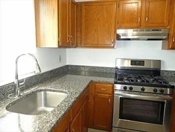 2 bed, 1 bath apartment for rent at 3 Blueberry Drive(55 Plus) Unit 6, Braintree Highlands — photo 7 of 24