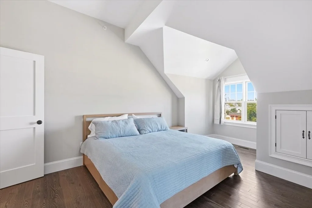 2 bed, 2 bath apartment for rent at 3 Brook St Unit A, Cohasset — photo 17 of 22