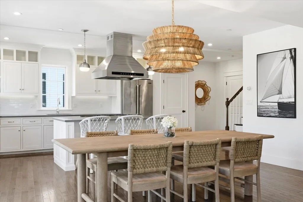 2 bed, 2 bath apartment for rent at 3 Brook St Unit A, Cohasset — photo 5 of 22