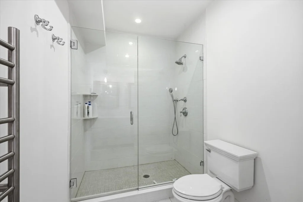 2 bed, 2 bath apartment for rent at 3 Brook St Unit A, Cohasset — photo 13 of 22