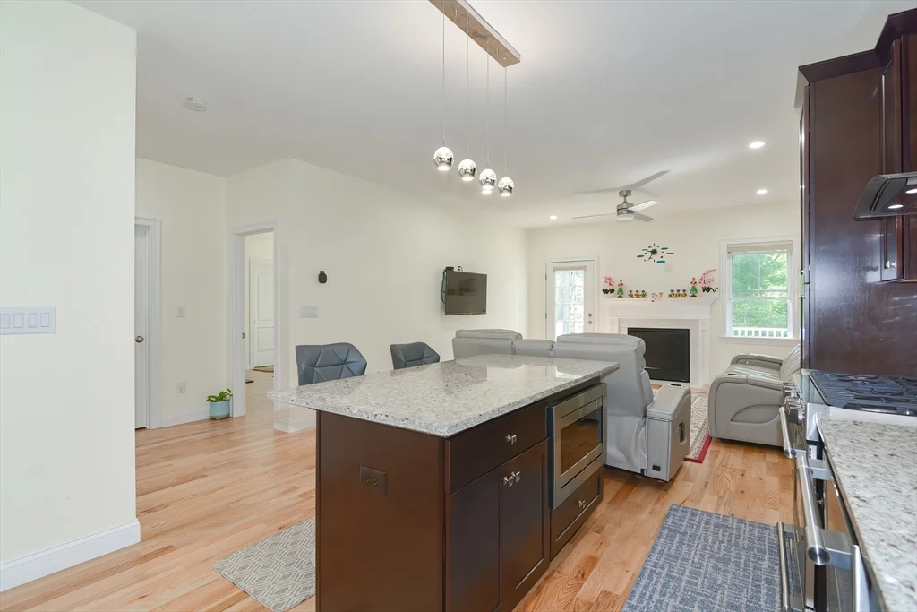 2 bed, 2 bath apartment for rent at 3 Brown Bear Unit 3, Milford — photo 15 of 32