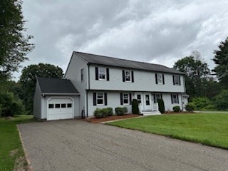 3 bed, 1 bath apartment for rent at 3 Buena Vista Unit 2, Northborough — photo 1 of 13