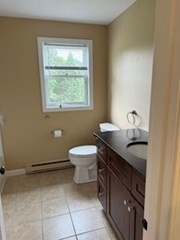 3 bed, 1 bath apartment for rent at 3 Buena Vista Unit 2, Northborough — photo 8 of 13