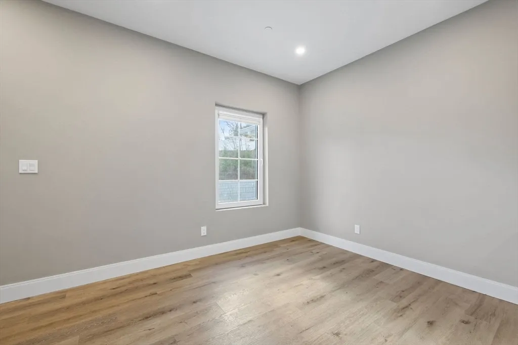 2 bed, 2 bath apartment for rent at 3 Burke Ln Unit 203, Wellesley — photo 8 of 23
